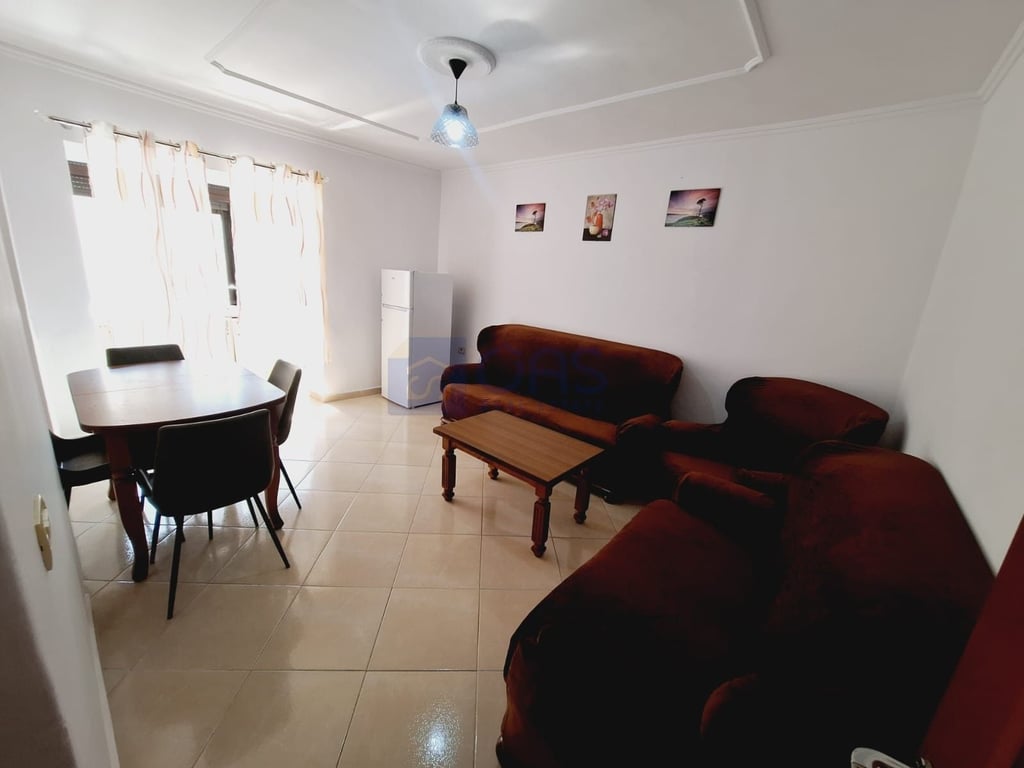 A 2+1 apartment is for rent in the Center for 470 euros.
