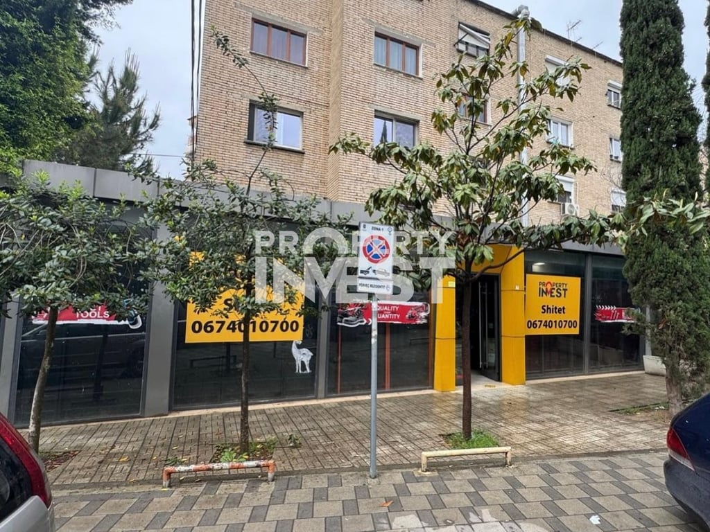 Esclusivo! Vendita di un'Attività Commerciale, Via Naim Frasheri vicino al 21 Dicembre e Zogu i Zi