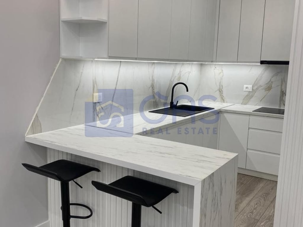 Apartment 2+1 for sale in Vlorë.