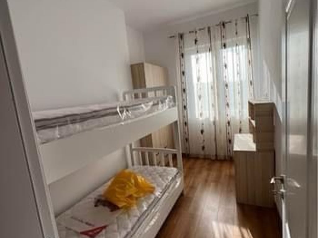 APARTAMENT ME QERA 2+1