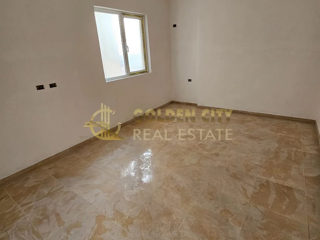 OKAZION Shitet apartament 2+1