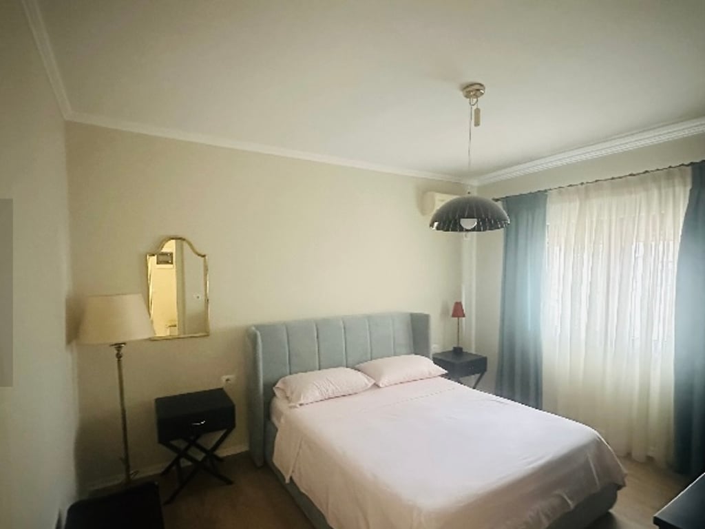 Apartament me qera - Sheshi Willson