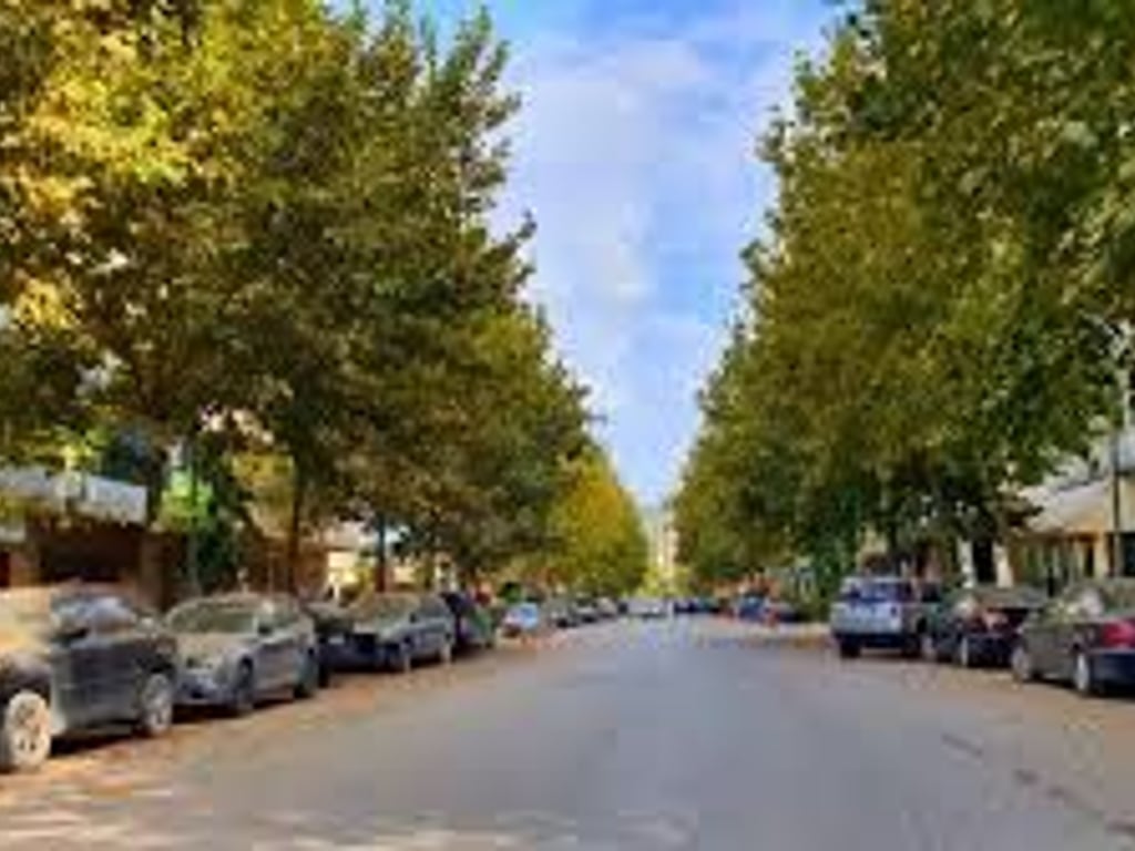 Business space for sale on Cipajve Street, Vlorë.