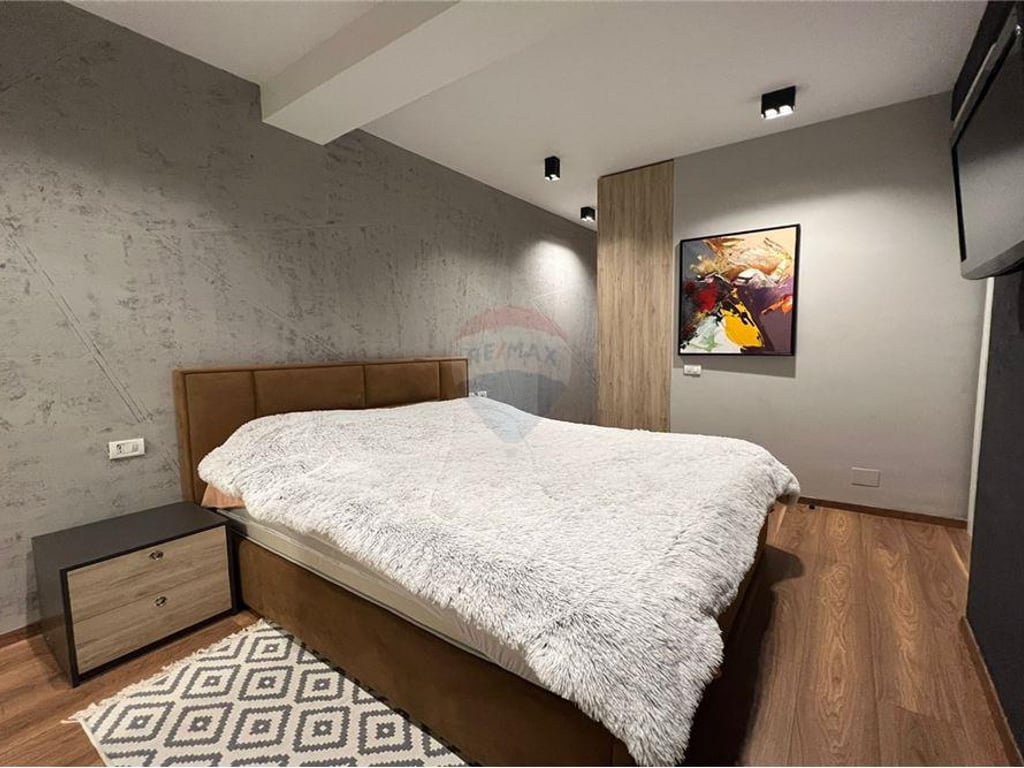 JEPET ME QIRA APARTAMENT 2+1+2 TEK RRUGA E KAVAJE!