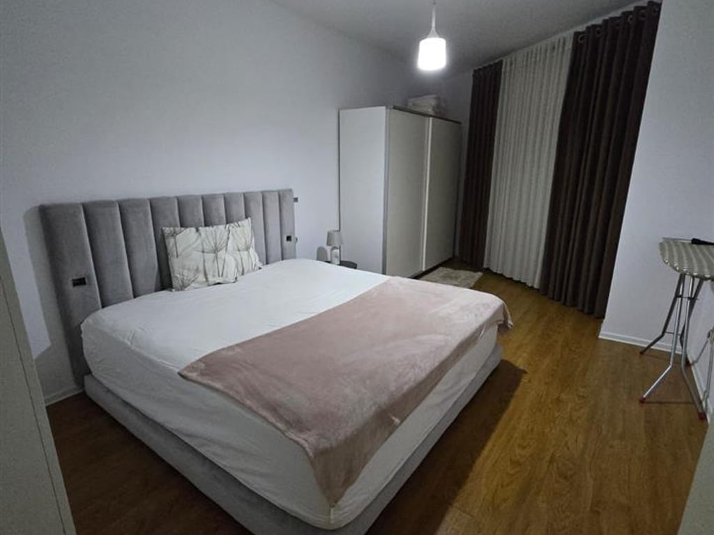 Appartamento 1+1 in affitto al Lago Asciutto, vicino all'hotel Radisson.