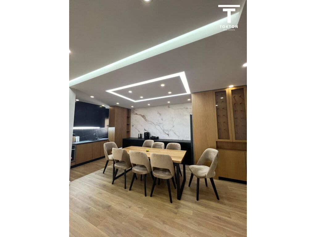 FOR SALE, 2+1 APARTMENT, CENTER, TIRANA