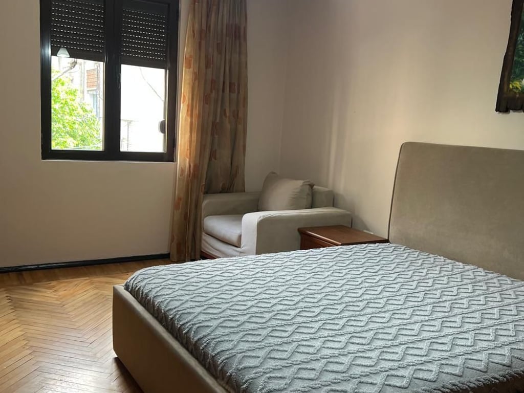 Apartment 2+1 for rent in Myslym Shyri.