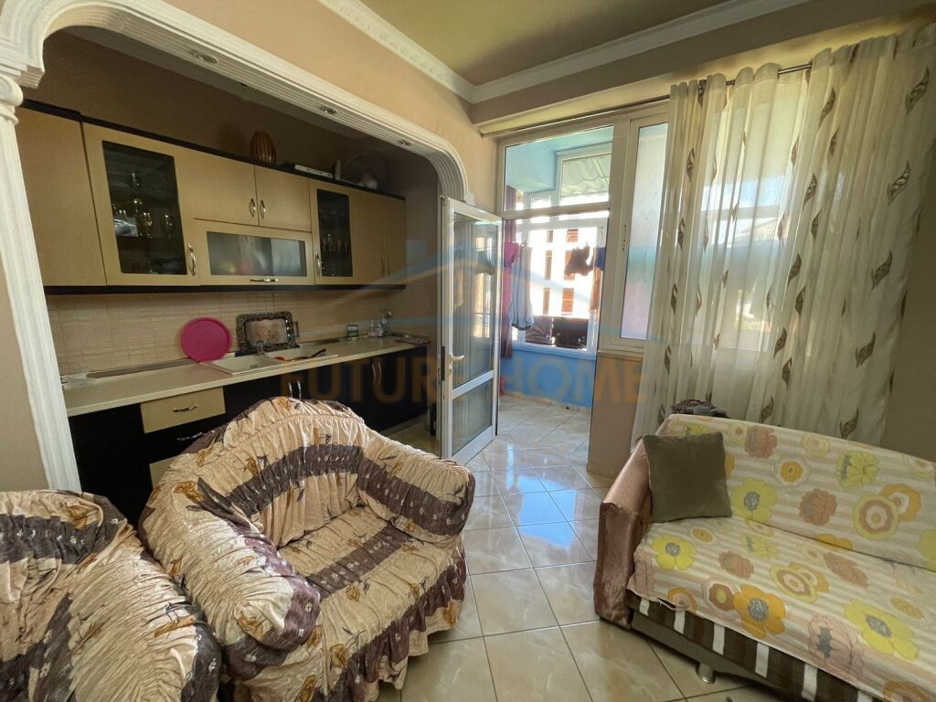 For sale, Apartment 1+1, Neighborhood 16, Korçë (KO34034)