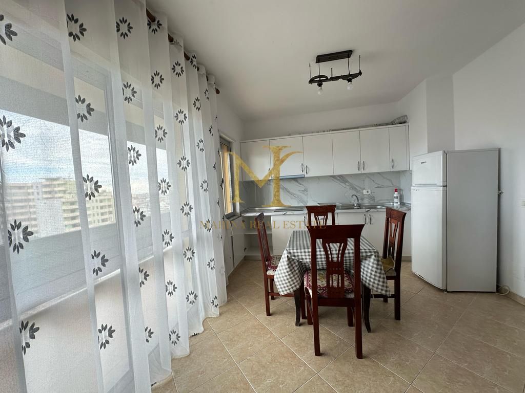 Affittasi appartamento 2+1+2 sulla spiaggia Hekurudha!!