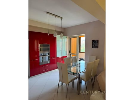 2+1 in affitto presso la Comunë