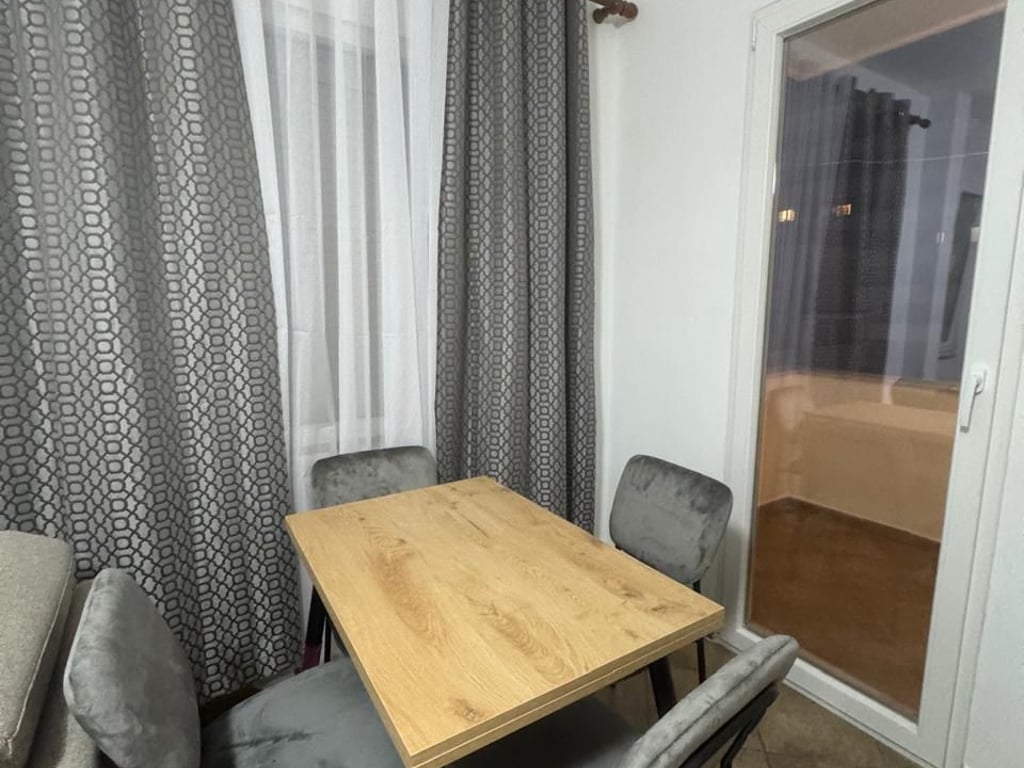 APPARTAMENTO 1+1 IN AFFITTO, Comune di Parigi, Kristal Center!