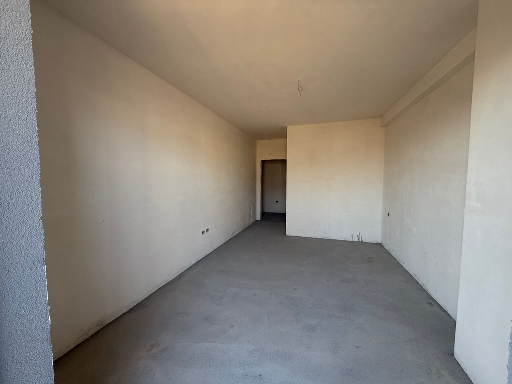 Faea Paskuqan, apartament 1+1 në shitje,Cmimi i shitjes 1200 euro/m2