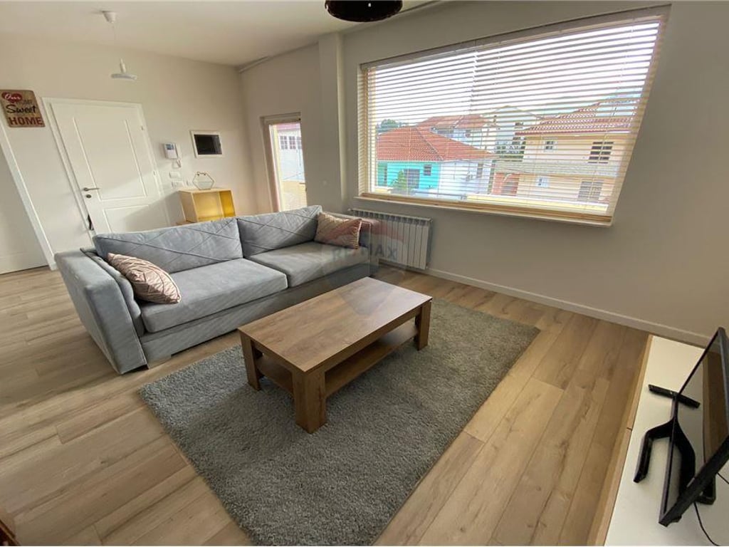 Appartamento 2+1+POSTO AUTO in affitto.