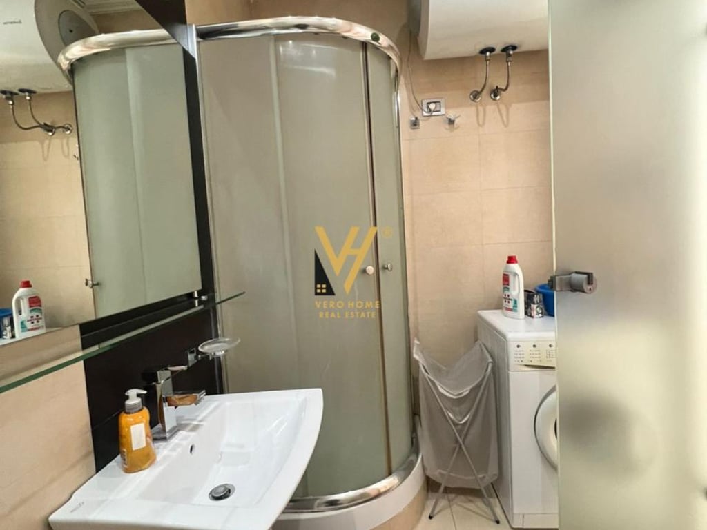 AFFITTASI APPARTAMENTO 1+1+BLK A ZOGU I ZI 650 EURO