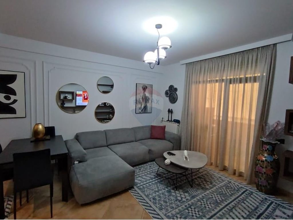 1+1 apartment for sale in Kodra e Diellit.