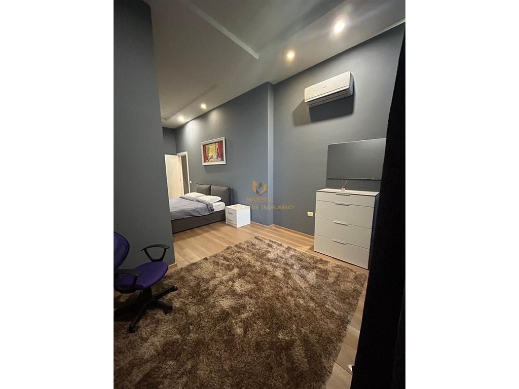 A 1+1 apartment is available for rent on Peti Liqeni Thate street.