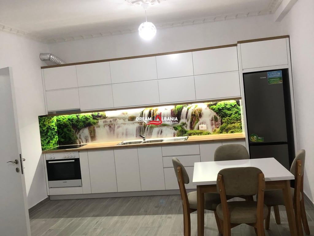  Apartament 2+1 me qera ne Shkoze, Rr Ali Shefqeti, prane fundit te Lanes, Tirane (ID 42215253)