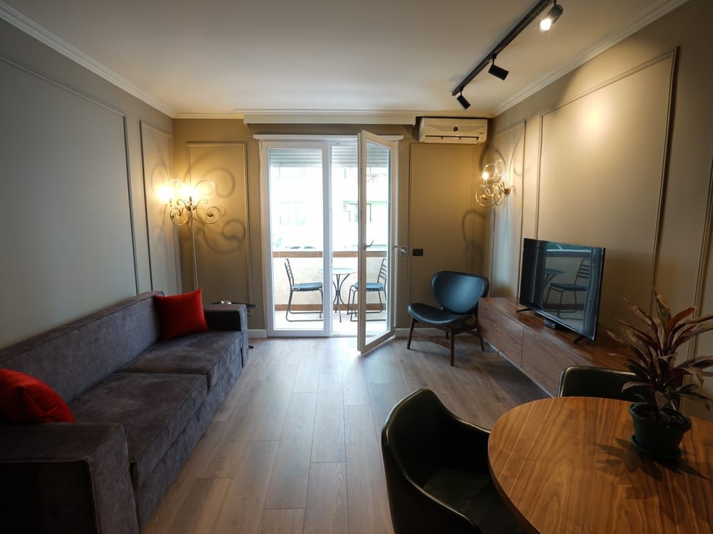 1+1 apartment for rent near the old exhibition center.