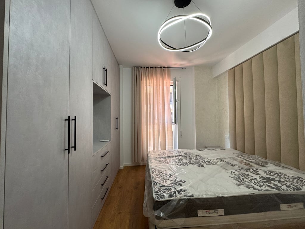 Vendesi appartamento 2+1+2 Don Bosko, arredato.