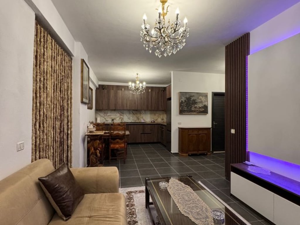 Apartament Me Qera 2+1 ne Astir (ID B2201306) Tirane