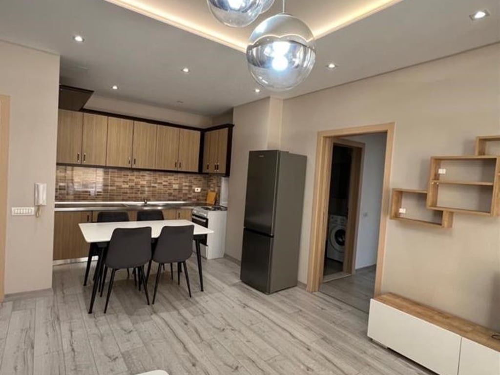 2+1 for rent in Astir, near Bohem bar.