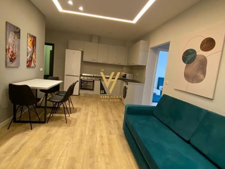 AFFITTASI APPARTAMENTO 2+1 IN VIA 21 DICEMBRE A 700 EURO