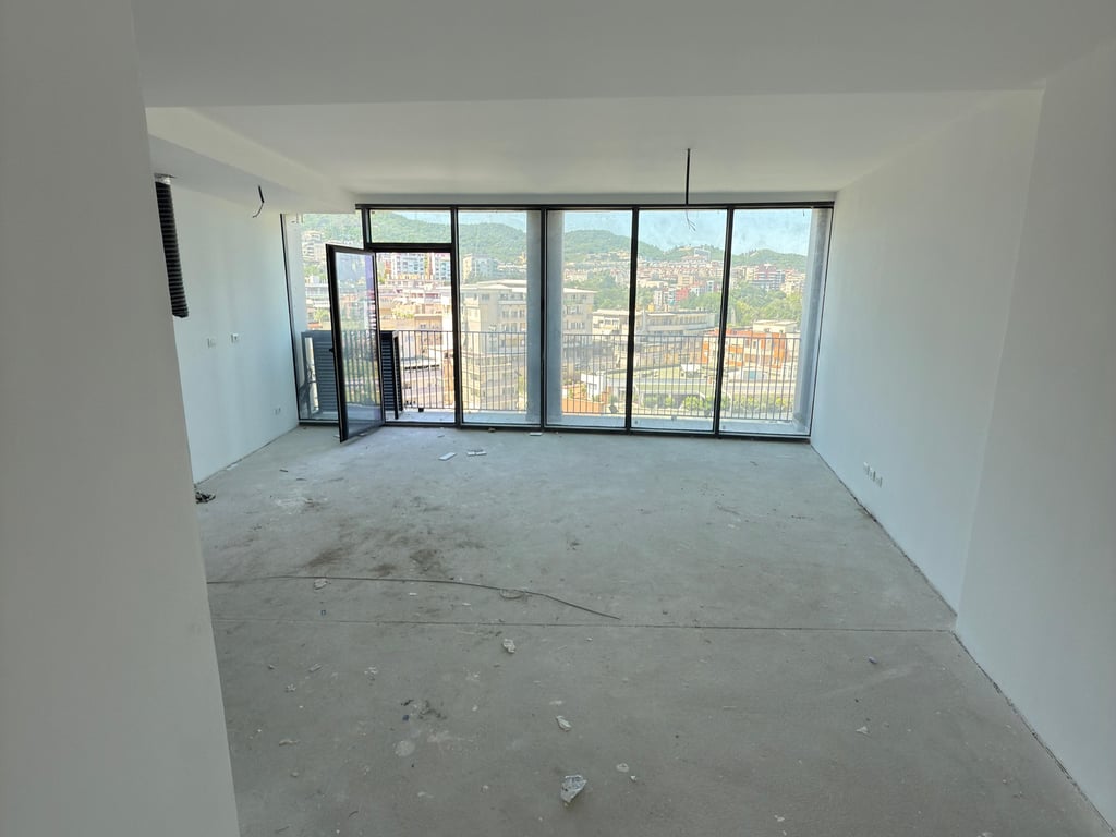 📌 Vendesi appartamento 2+1+2+🅿️ presso il Lago Artificiale, Vista Lago