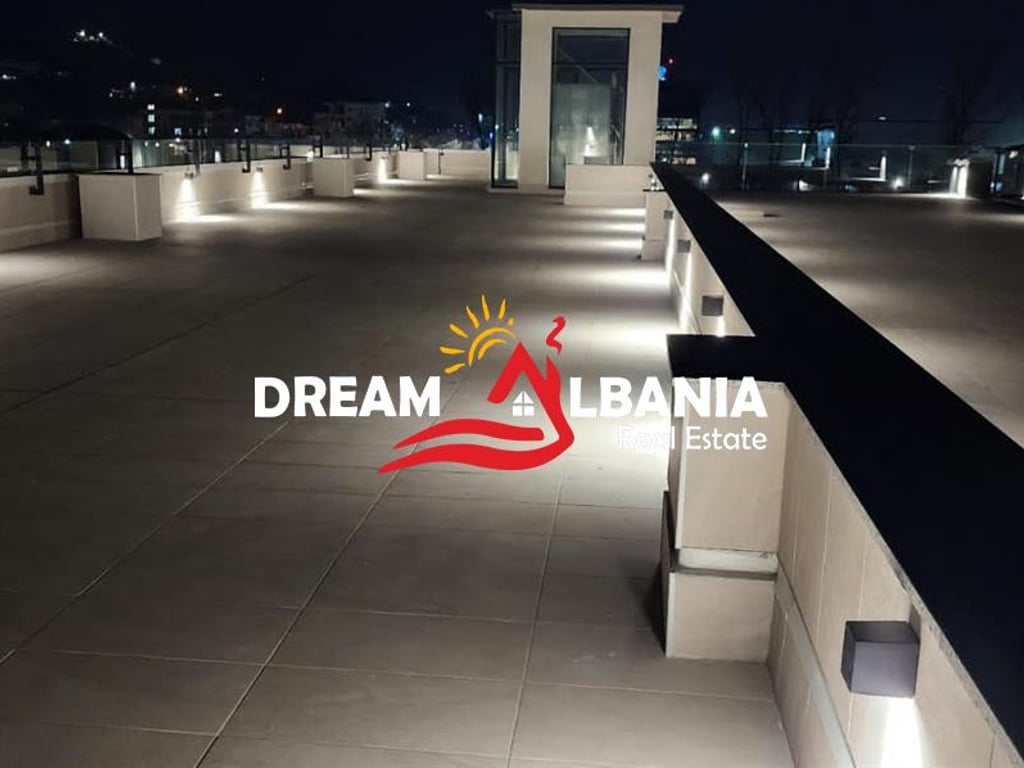 Godine Biznesi Multifunksionale me Qera ne Mezez, Tirane (ID 4281281)