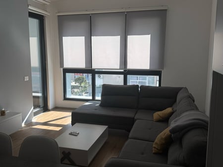Affittasi Appartamento 1+1 (Piazza 21) 21 dicembre Prezzo: 700 euro