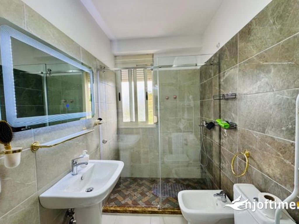1+1 Apartment for Rent in Shkoze
