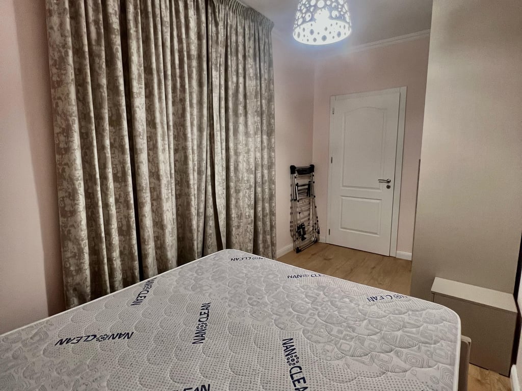 APARTMENT FOR RENT 1 +1 BLOCK LSI