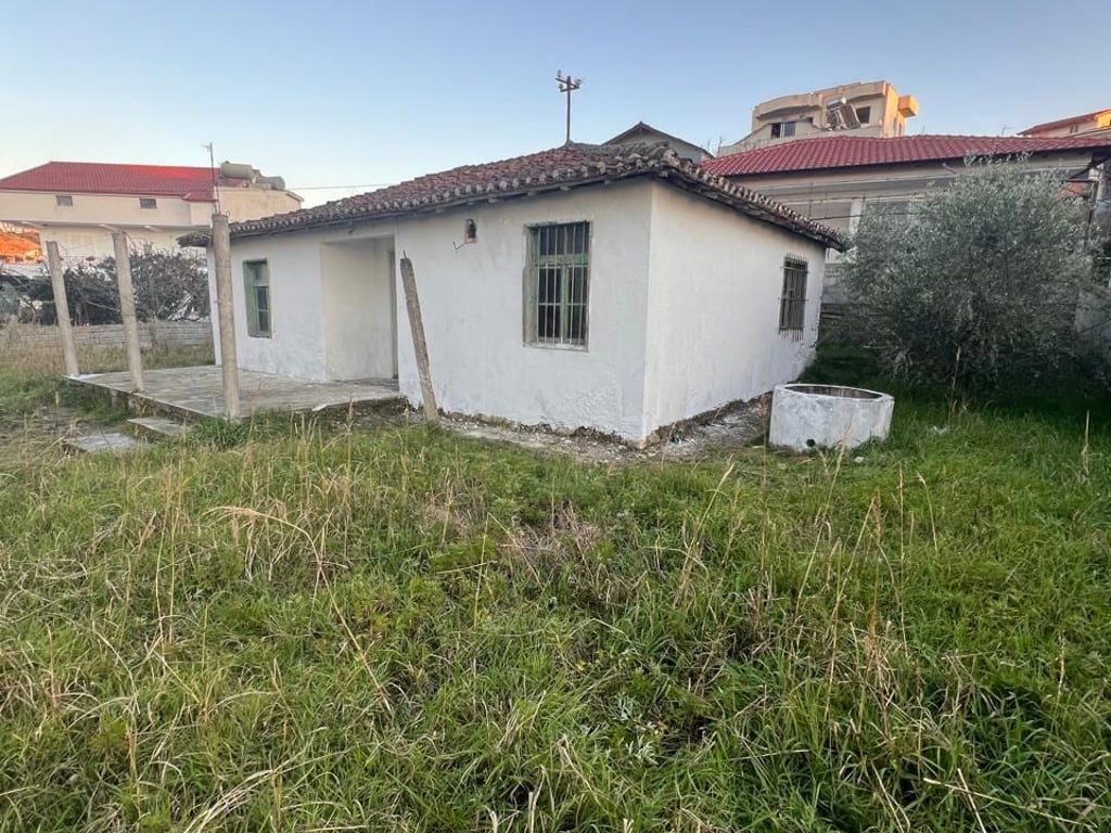 PRIVATE HOUSE FOR SALE IN SHKALLNUR DURRES