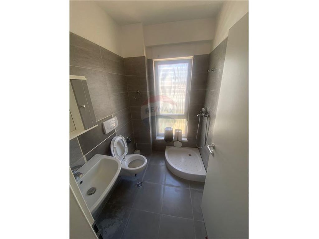 APPARTAMENTO 2+1+2 IN VENDITA AL KOMPLESSO KONTAKT!