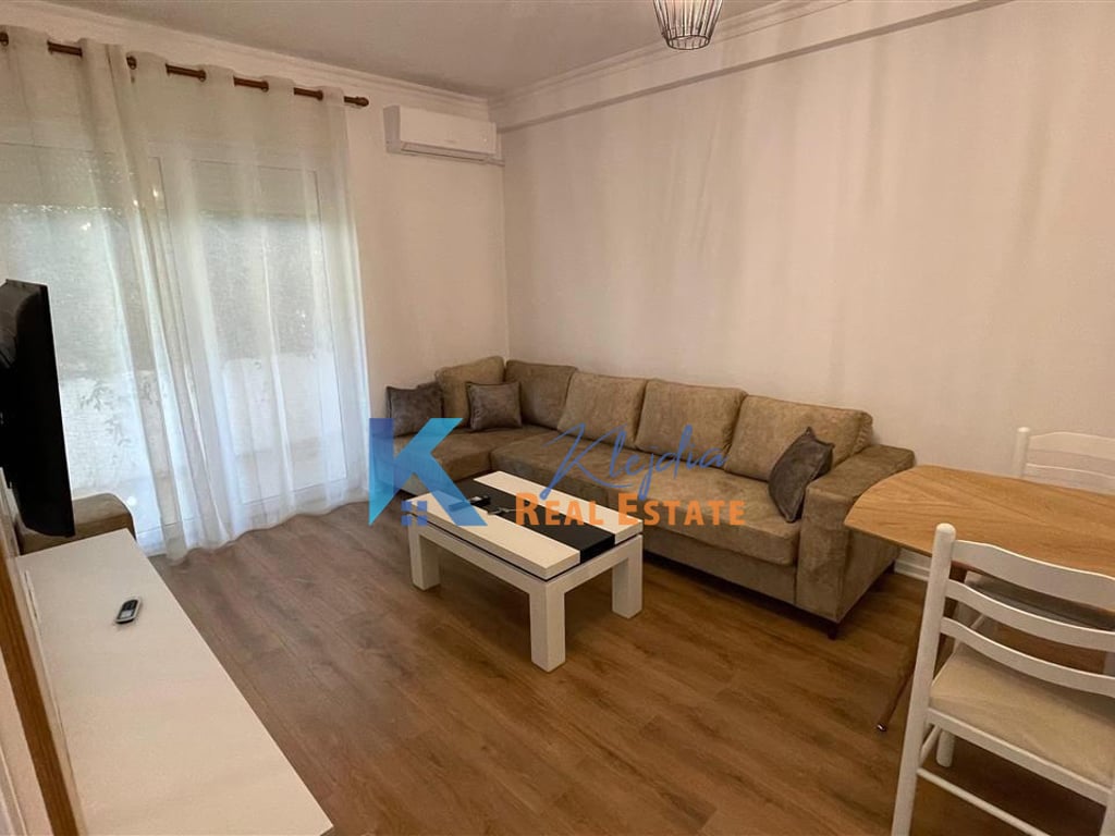 2+1 with Parking at Kodra e Diellit