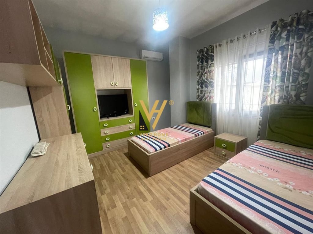 THREE-STOREY VILLA FOR RENT AT JORDAN MISJA 1,350 EURO