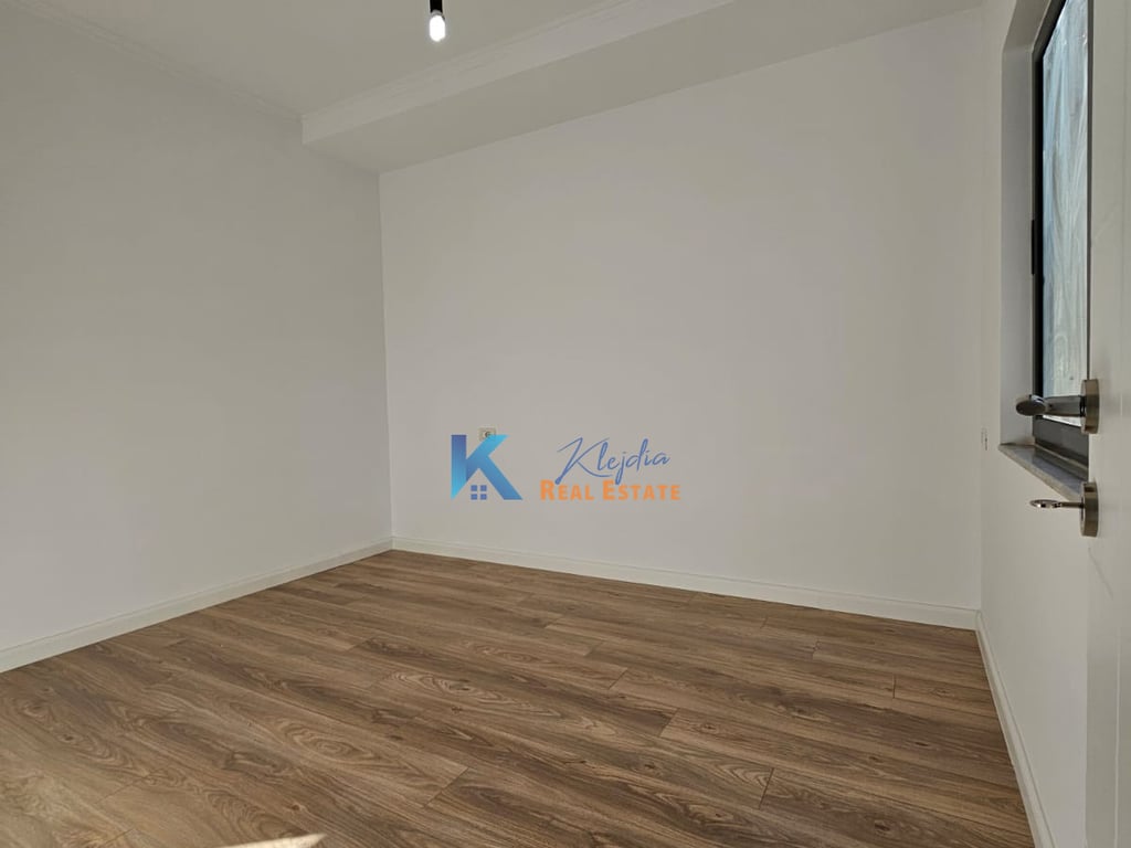 ZYRE PER QIRA PRANE KOMPLEKSIT SQUARE21