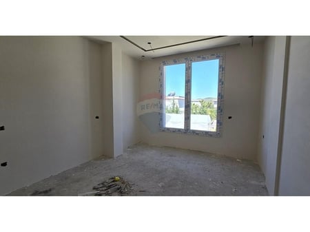 Villa for sale, Lalzi Bay