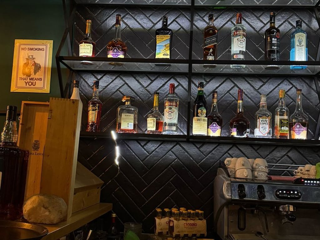 ✨ Business Space for Sale (Bar-Cafe) with Terrace – 5 Maji Area