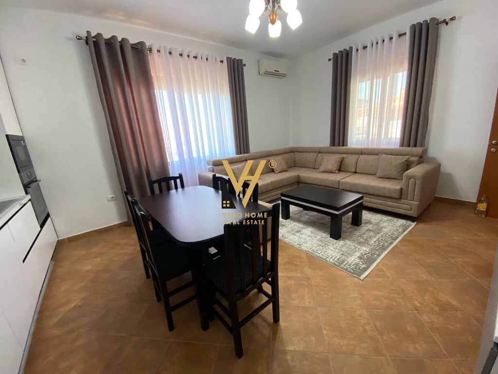 JEPET APARTAMENT 2+1+2 ME QERA NE SHKOZE 650 EURO