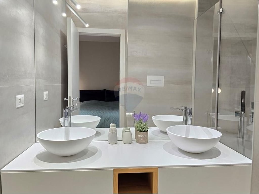 Apartament modern 2+1+2 te Tower Bridge 3