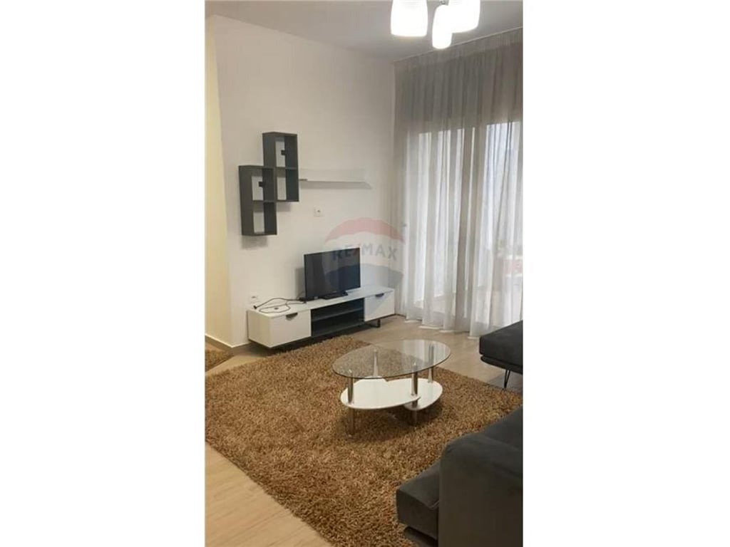 PARTAMENT ME QIRA 1+1 tek kthesa e kamzes