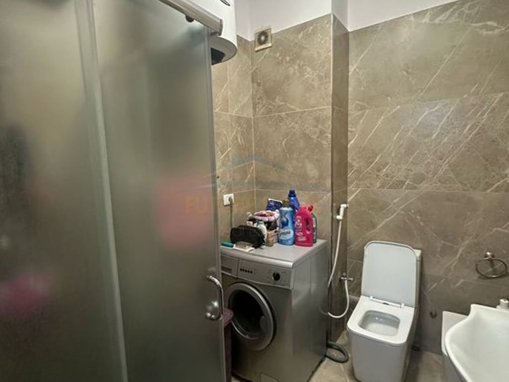 Qera , Apartament 1+1 , Selvia