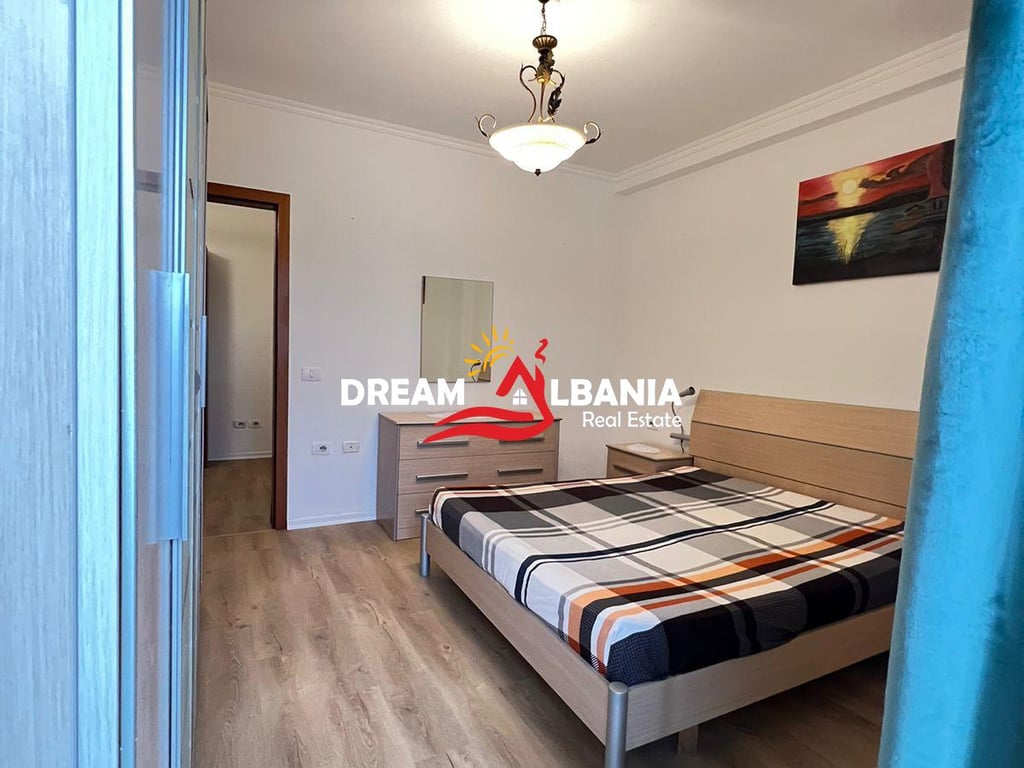 Affittasi appartamento 1+1 a Fresk, vicino al Ristorante Freskut, a Tirana (ID 42111283)