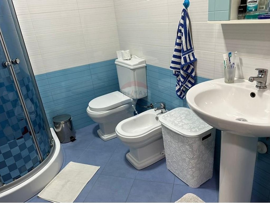Apartament 2+1 me Qera, Astir