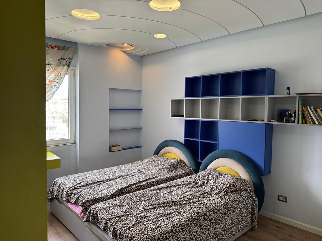 For sale 2+1+2+2 parking spaces Zoo Garden