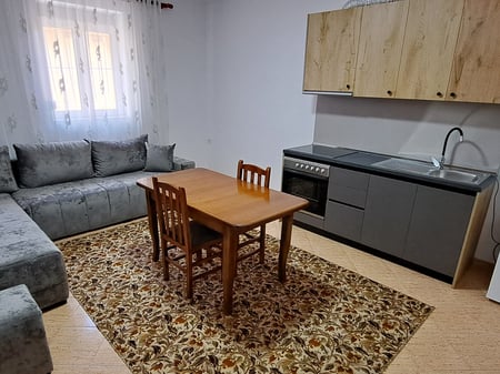 Vile me qera 1+1 Tek Rruga e Dibres (ID BV22423) Tirane