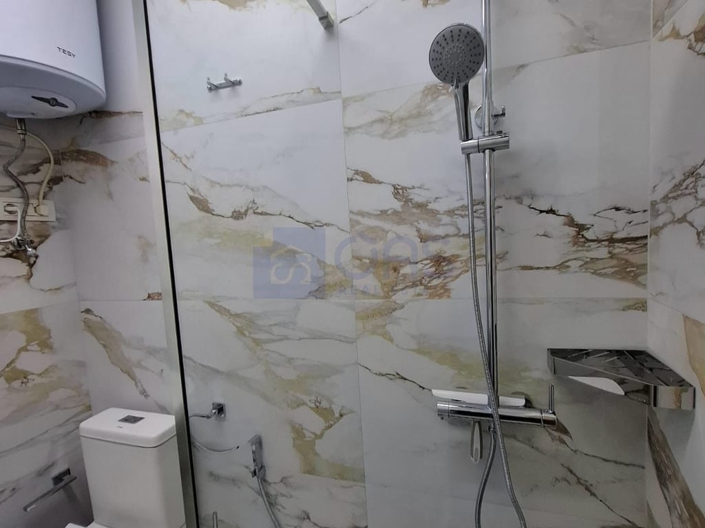 Apartment 1+1 for rent at Komuna e Parisit