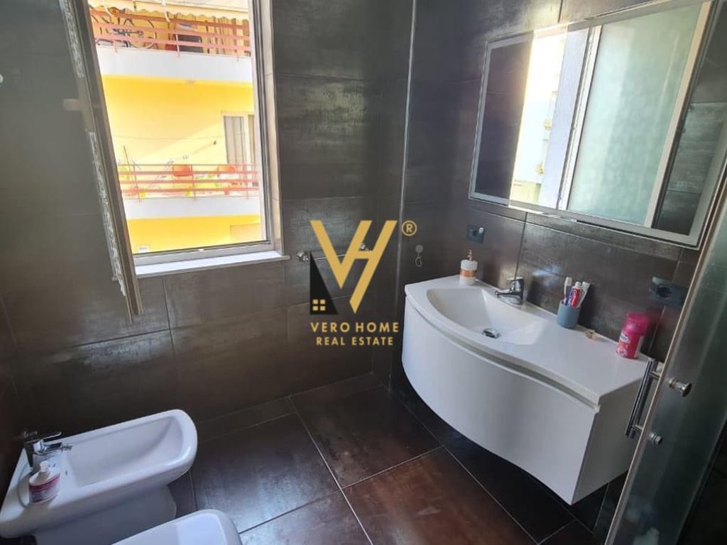 JEPET APARTAMENT 2+1+2 ME QERA TE KOPSHTI ZOOLOGJIK 700 EURO