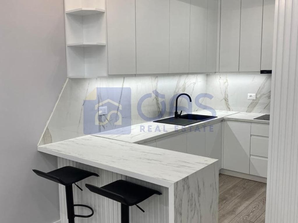 Apartment 2+1 for sale in Vlorë.