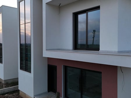 ESCLUSIVO! VENDITA DI VILLA INDIVIDUALE CON PISCINA NEL GOLFO DI LALZI 340.000 € POSSIBILITÀ DI PAGAMENTO A RATE